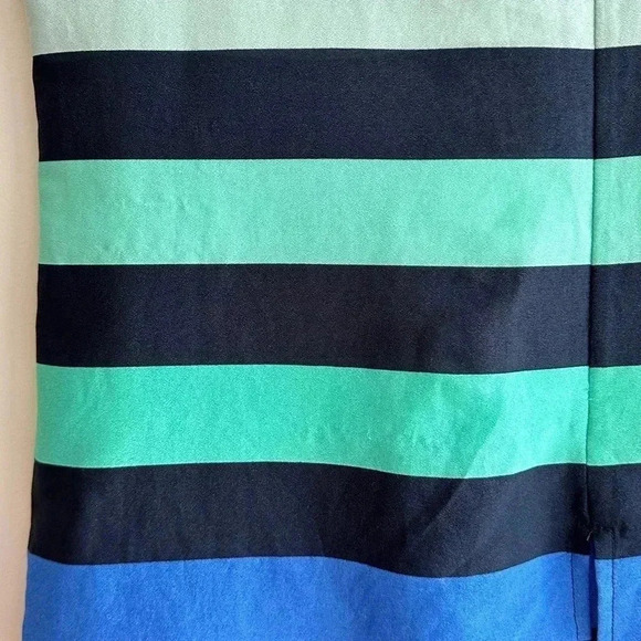 The Limited Horizontal Striped Tank Top, Blue and Teal Stripes Shirt, Size XS - Picture 15 of 16